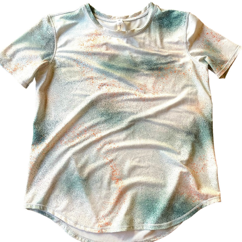 Lululemon High-Neck Running and Training Short Sleeve T-Shirt Spray Camo Size 4